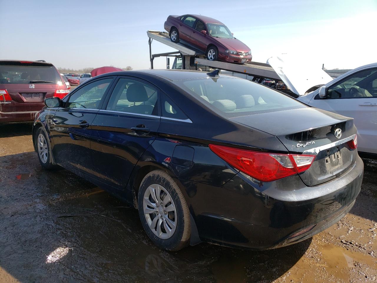 Photo 3 from auction – 2011 HYUNDAI SONATA with VIN 5NPEB4AC9BH269720