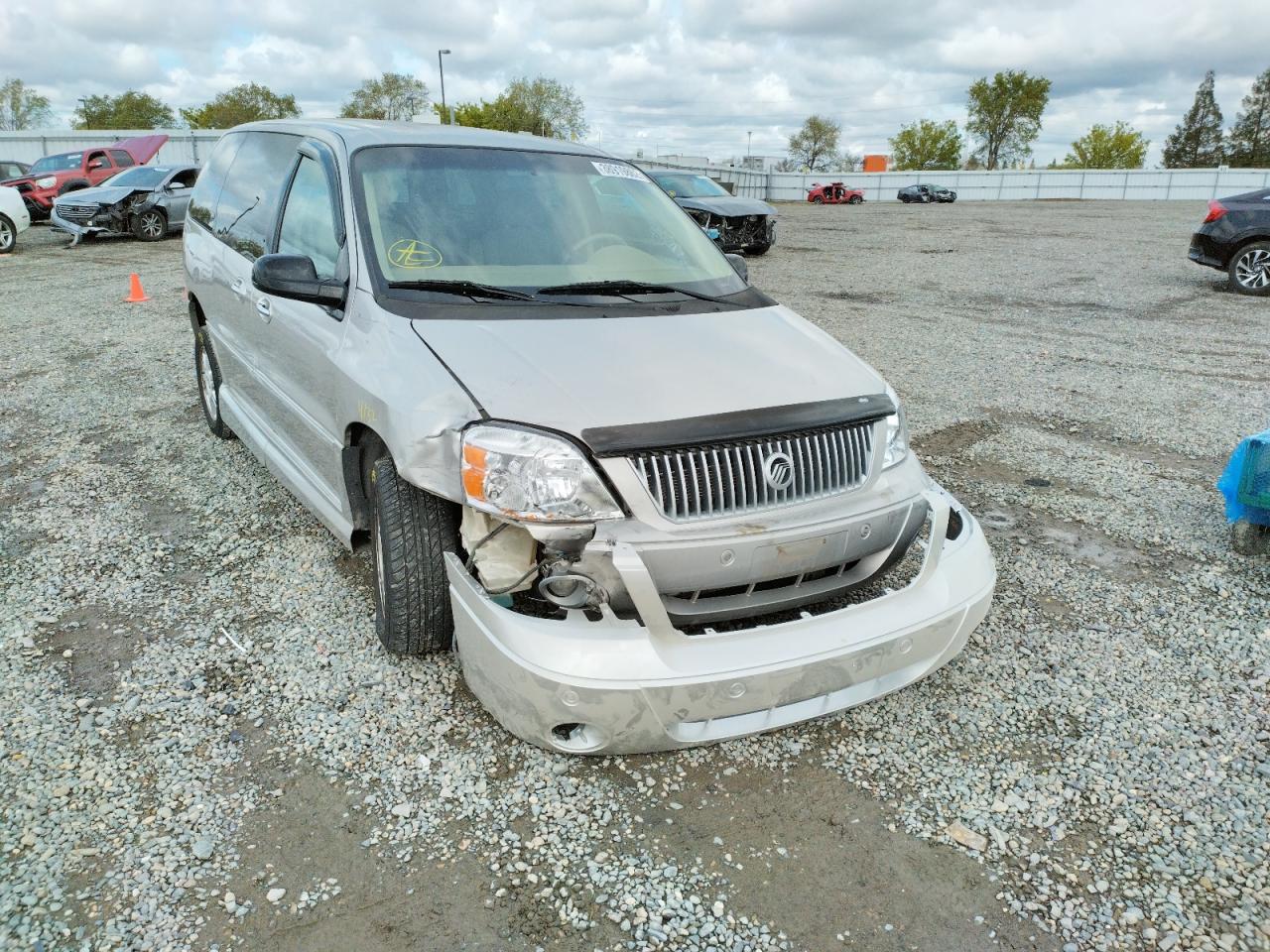 MERCURY MONTEREY 2004 with VIN 2MRZA20274BJ14094 - Photo from auction