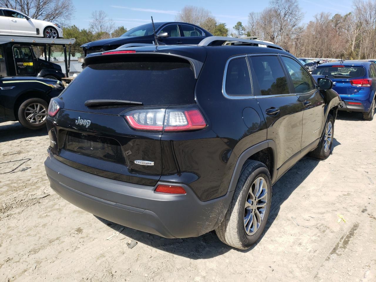 Photo 4 from auction – 2019 JEEP CHEROKEE L with VIN 1C4PJMLB3KD140622