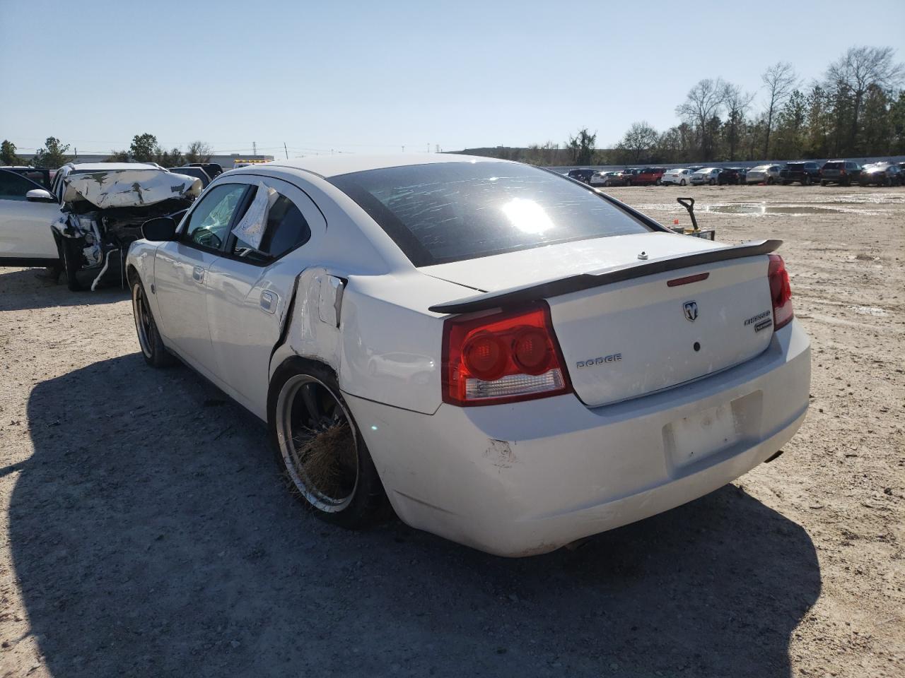 Photo 3 from auction – 2009 DODGE CHARGER with VIN 2B3KA43T79H639117