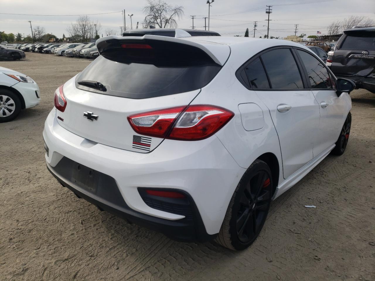Photo 4 from auction – 2018 CHEVROLET CRUZE LT with VIN 3G1BE6SM8JS602225