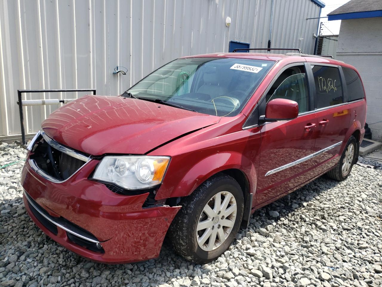 Photo 2 from auction – 2013 CHRYSLER TOWN & COU with VIN 2C4RC1BG3DR559908