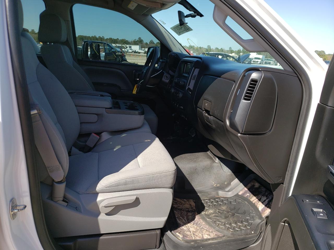 Photo 5 from auction – 2014 CHEVROLET SILVERADO with VIN 3GCPCPEH4EG217244