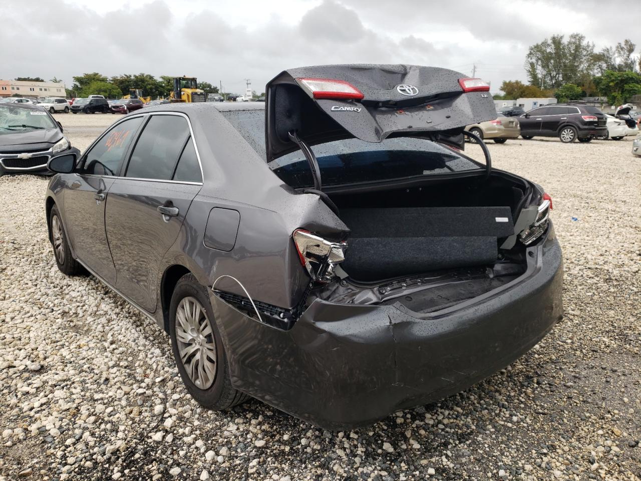 Photo 3 from auction – 2014 TOYOTA CAMRY L with VIN 4T1BF1FK6EU389213
