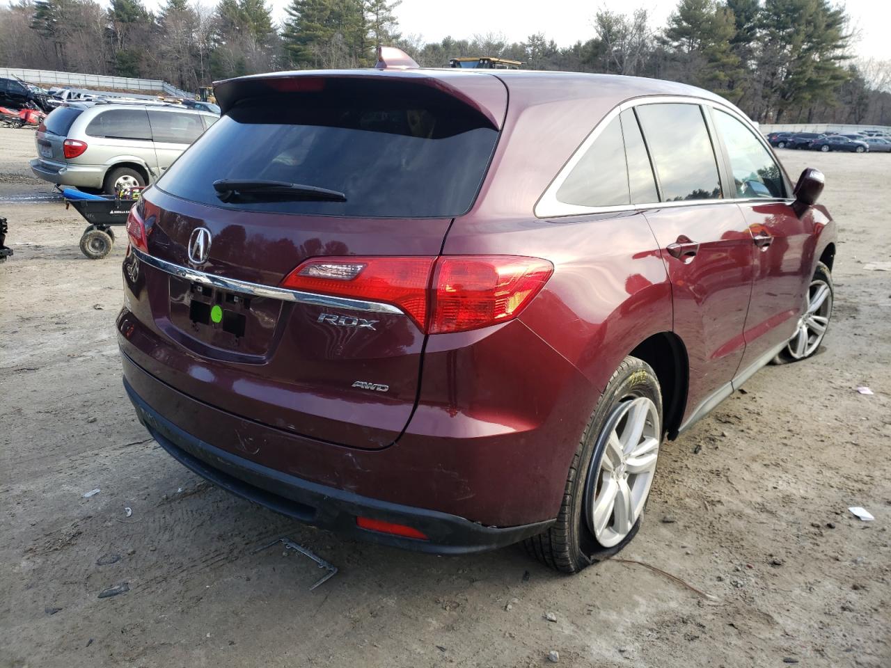 Photo 4 from auction – 2015 ACURA RDX TECHNO with VIN 5J8TB4H51FL019518