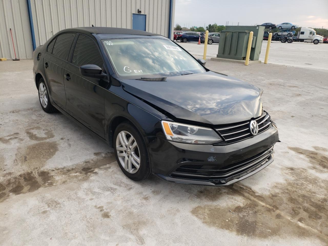 Photo 1 from auction – 2015 VOLKSWAGEN JETTA BASE with VIN 3VW2K7AJ3FM353225