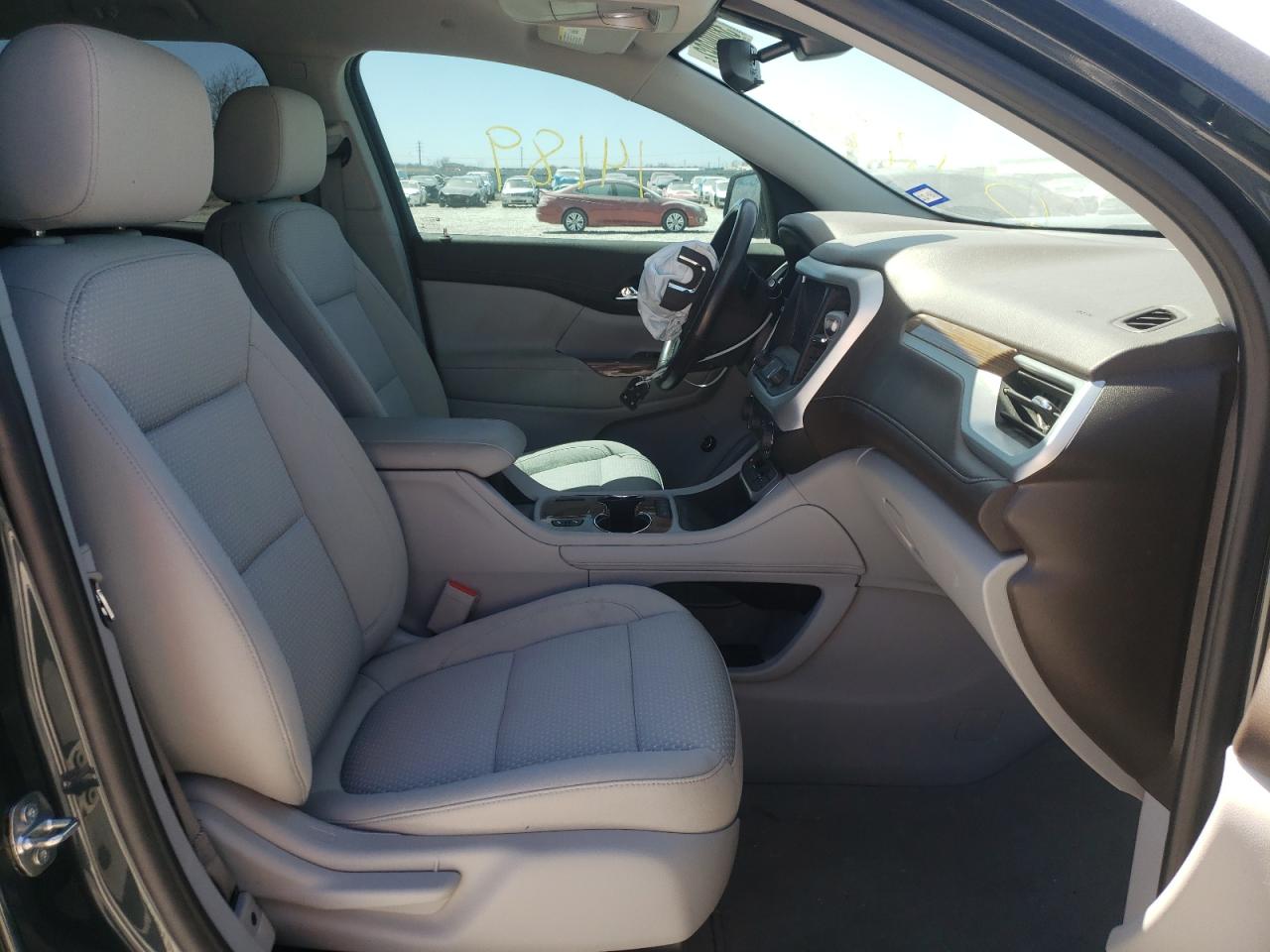 Photo 5 from auction – 2020 GMC ACADIA SLE with VIN 1GKKNKLS5LZ173973