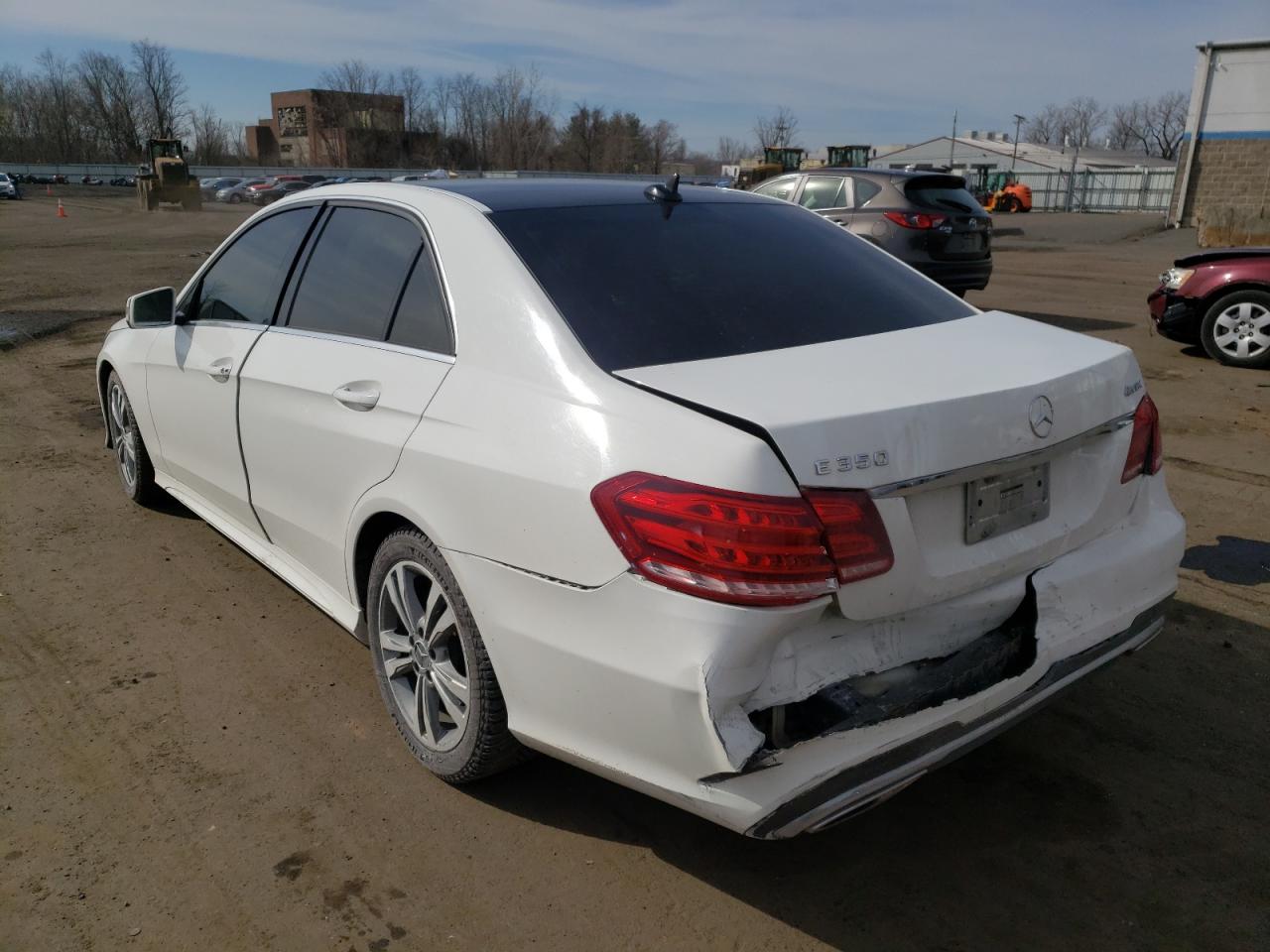 Photo 3 from auction – 2014 MERCEDES-BENZ E 350 4MAT with VIN WDDHF8JB3EA807152