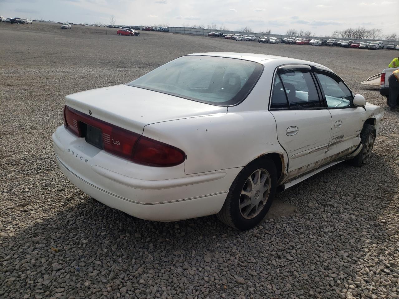 Photo 4 from auction – 1998 BUICK REGAL LS with VIN 2G4WB52K0W1419264