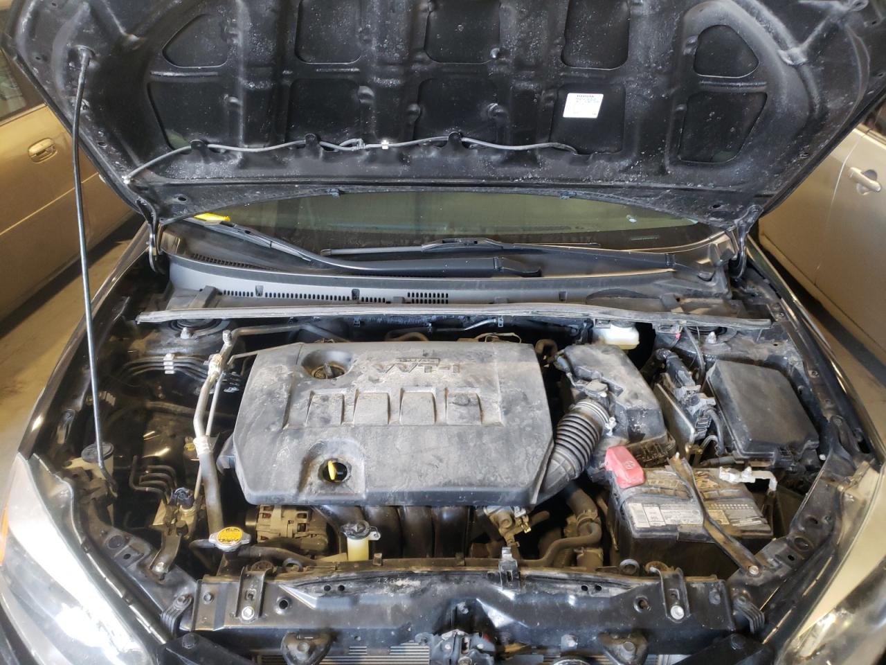 Photo 7 from auction – 2014 TOYOTA COROLLA L with VIN 5YFBURHE1EP069438