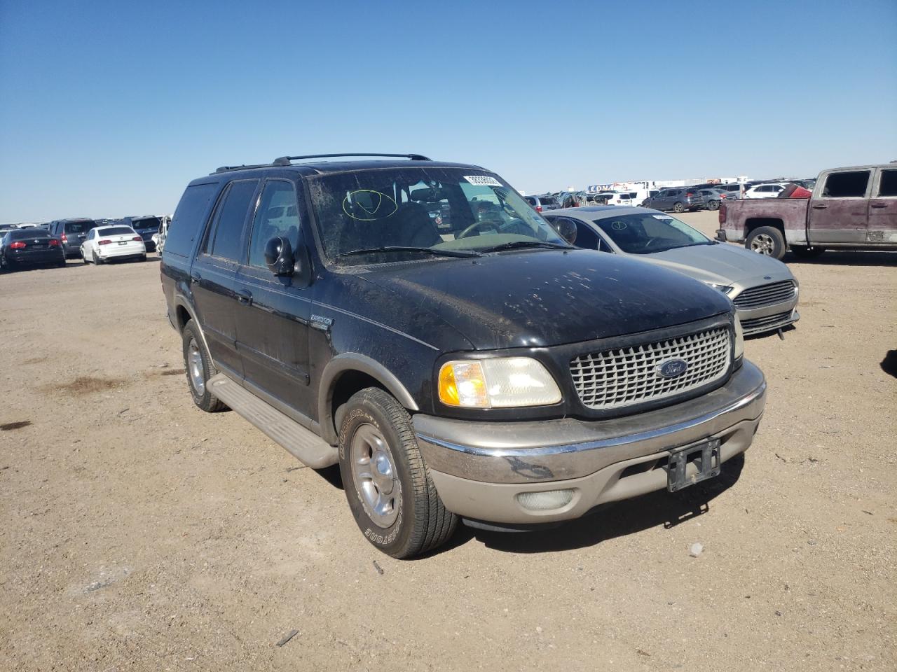 FORD EXPEDITION 2000 with VIN 1FMRU1762YLB45641 - Photo from auction