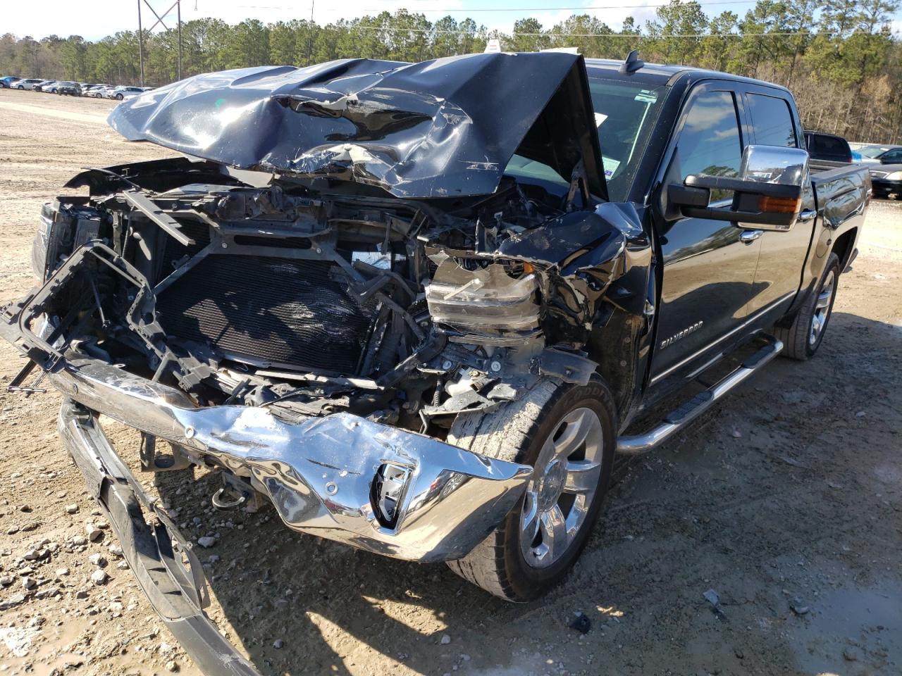 Photo 2 from auction – 2017 CHEVROLET SILVRK1500 with VIN 3GCUKSEJ6HG167107
