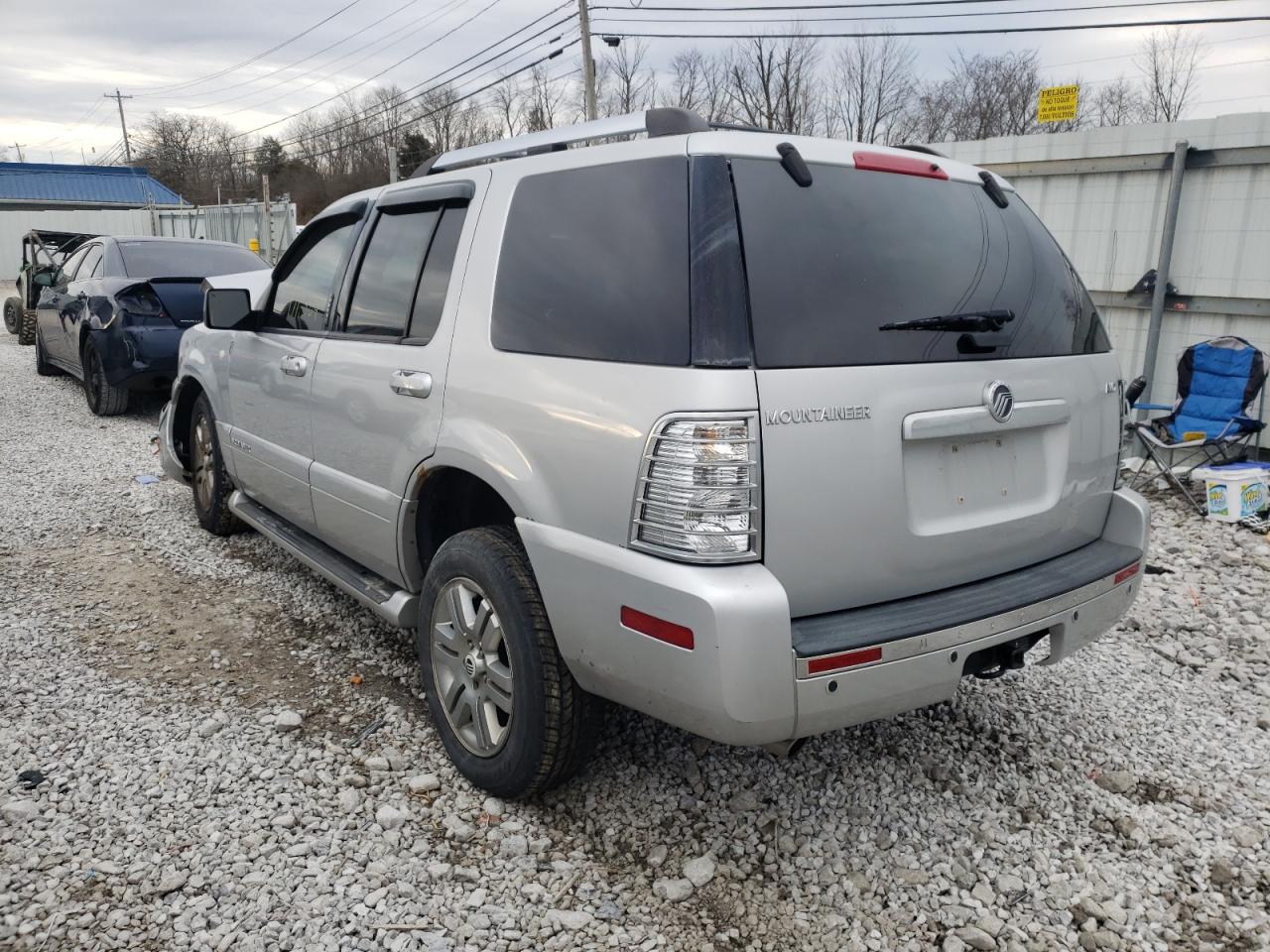 Photo 3 from auction – 2009 MERCURY MOUNTAINEE with VIN 4M2EU48E69UJ00878