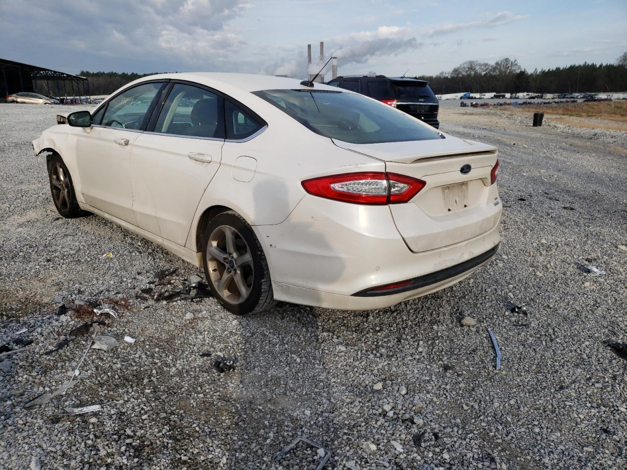 Photo 3 from auction – 2013 FORD FUSION SE with VIN 3FA6P0HR8DR137899