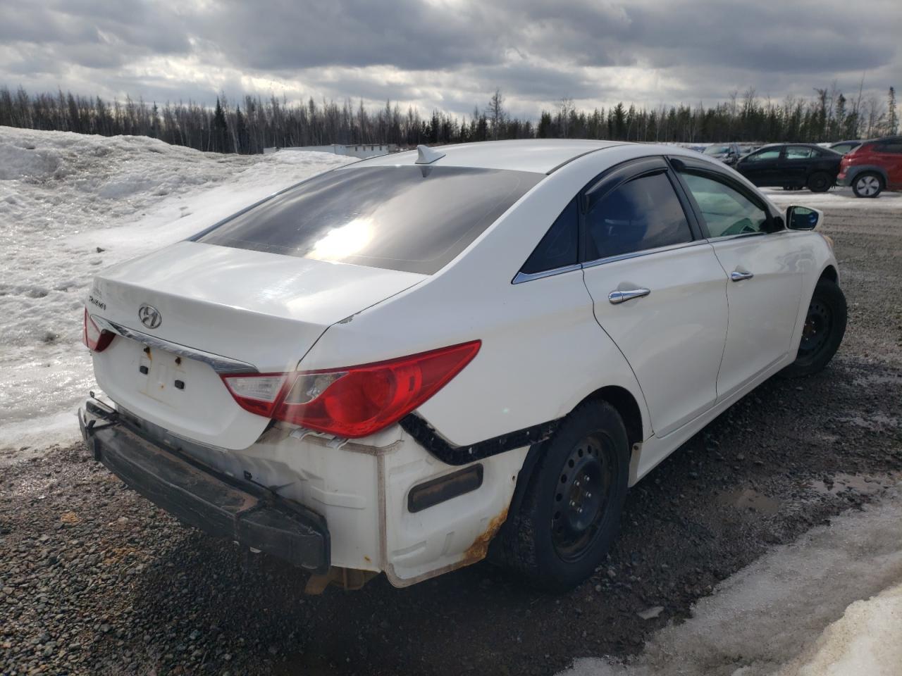 Photo 4 from auction – 2011 HYUNDAI SONATA GLS with VIN 5NPEB4AC8BH094179