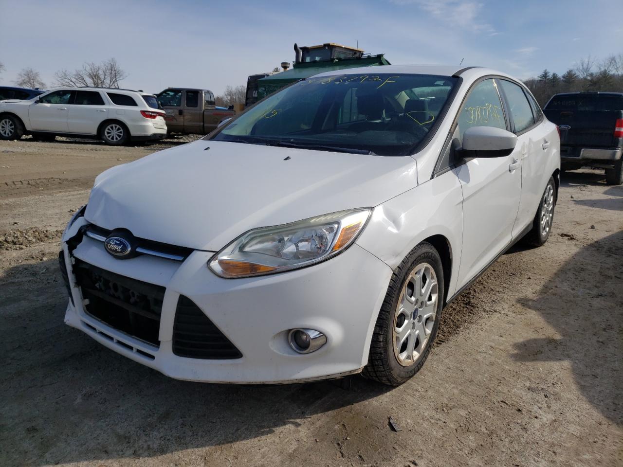 Photo 2 from auction – 2012 FORD FOCUS SE with VIN 1FAHP3F28CL363051