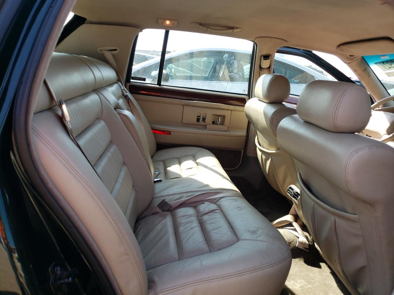 Photo 6 from auction – 1994 CADILLAC DEVILLE with VIN 1G6KD52B4RU315336