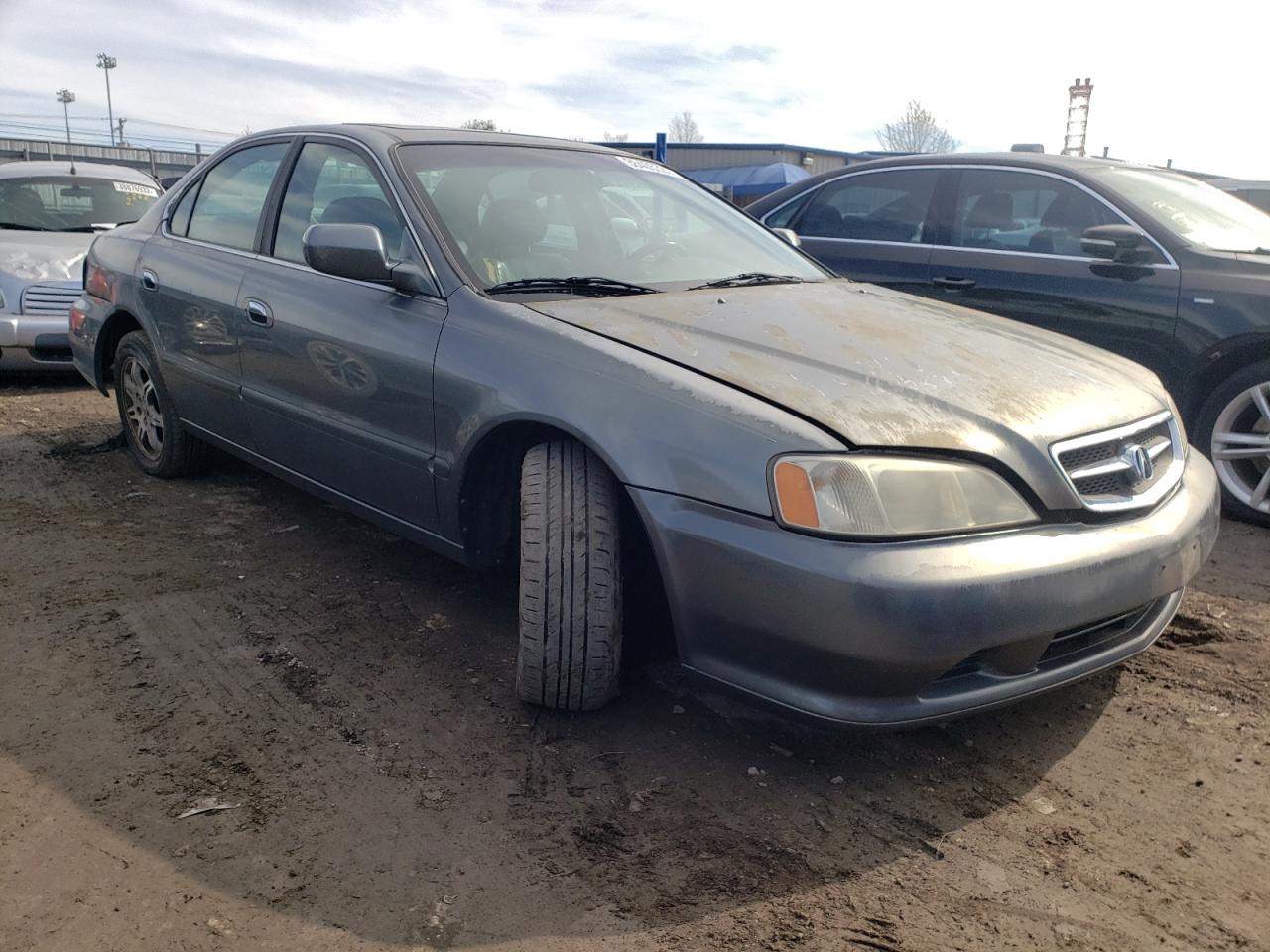 ACURA 3.2TL 2001 with VIN 19UUA56601A013156 - Photo from auction