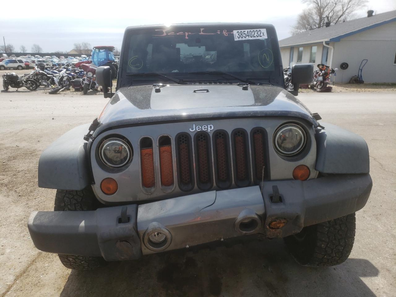 Photo 9 from auction – 2010 JEEP WRANGLER U with VIN 1J4BA3H17AL227572