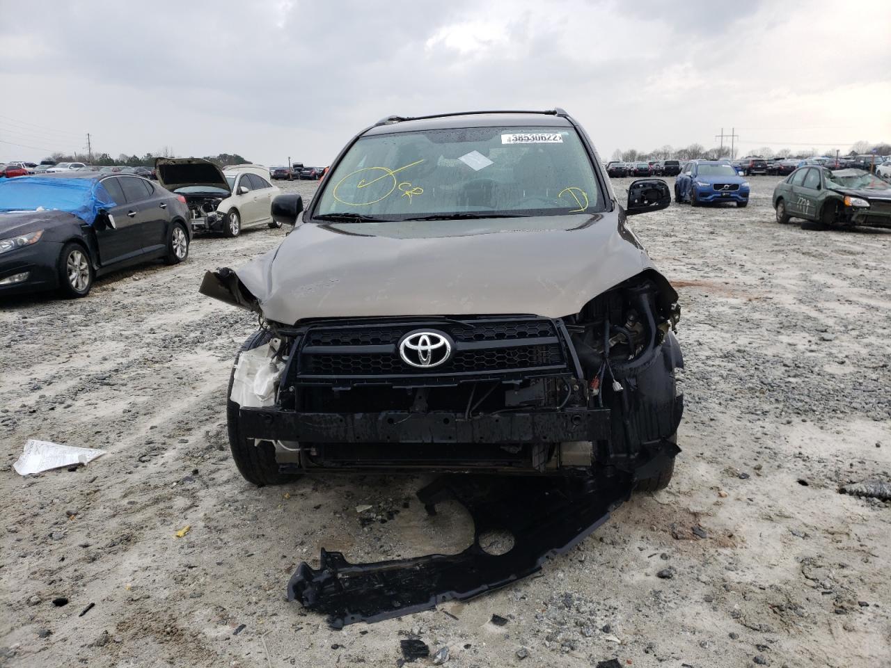 Photo 9 from auction – 2011 TOYOTA RAV4 with VIN 2T3ZF4DV3BW074319