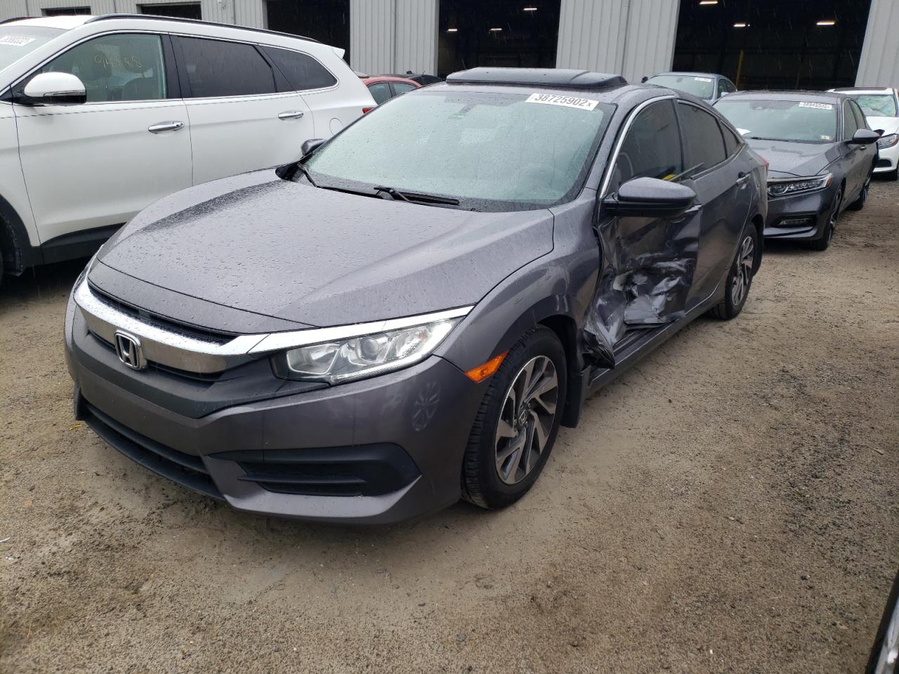Photo 2 from auction – 2017 HONDA CIVIC EX with VIN 19XFC2F72HE026779