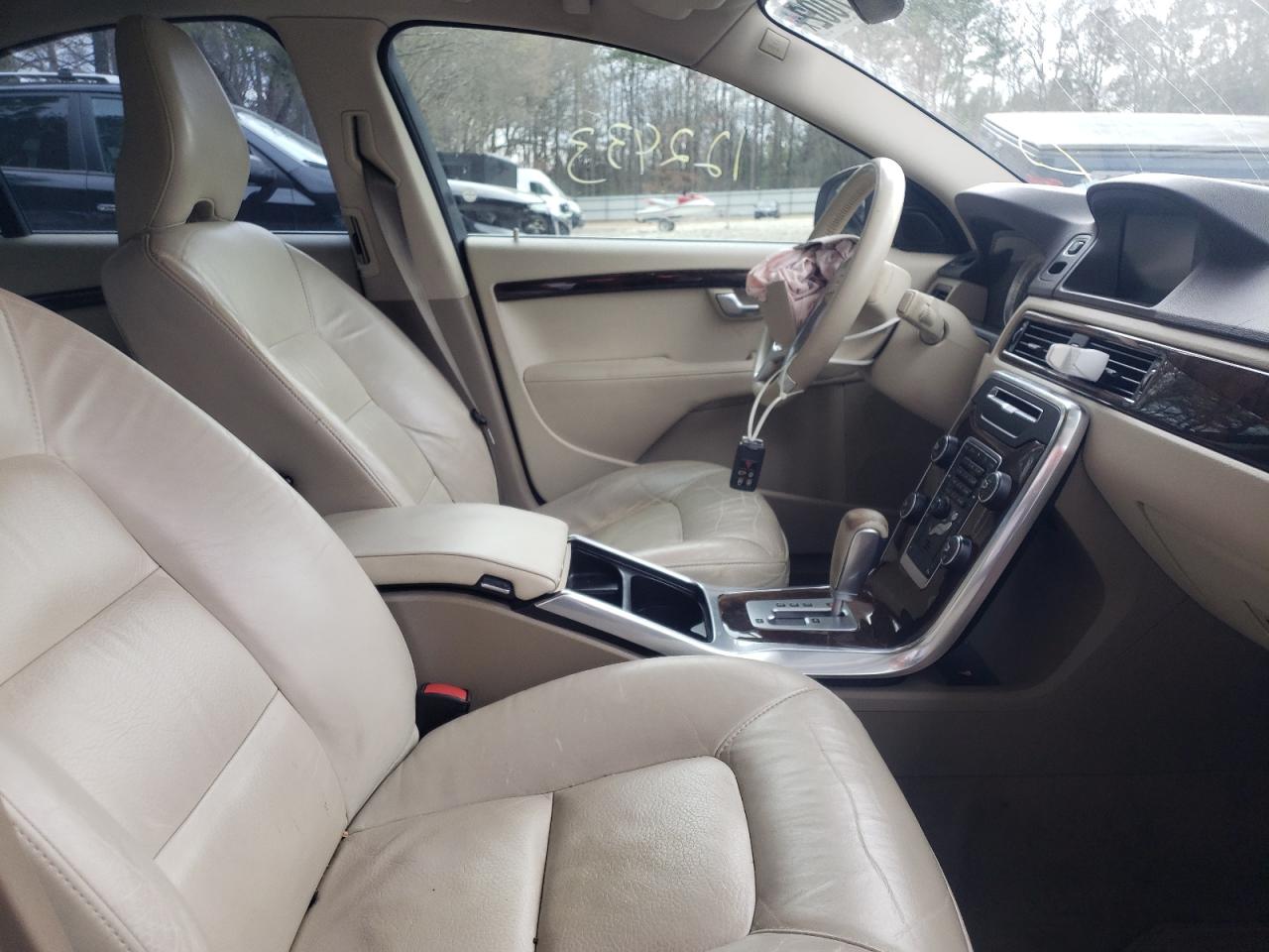 صورة رقم 5 من المزاد - 2012 VOLVO S80 3.2 مع VIN YV1952AS5C1152773