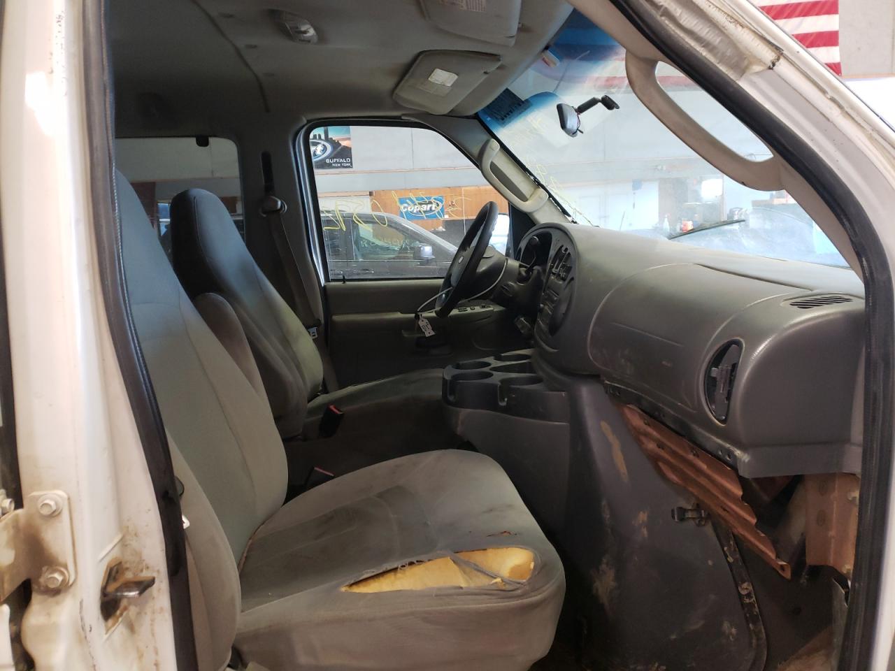 صورة رقم 5 من المزاد - 2008 FORD ECONOLINE مع VIN 1FBNE31L28DA53051