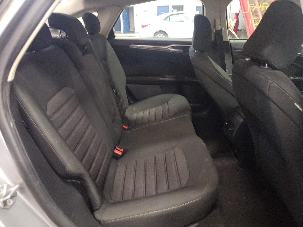 Photo 6 from auction – 2020 FORD FUSION SE with VIN 3FA6P0LU6LR224839