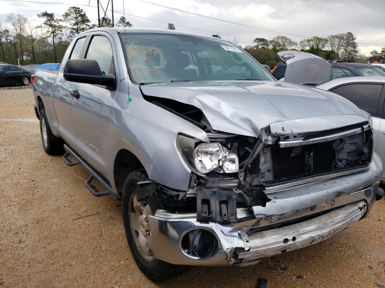 TOYOTA TUNDRA DOU 2011 with VIN 5TFRM5F10BX025337 - Photo from auction