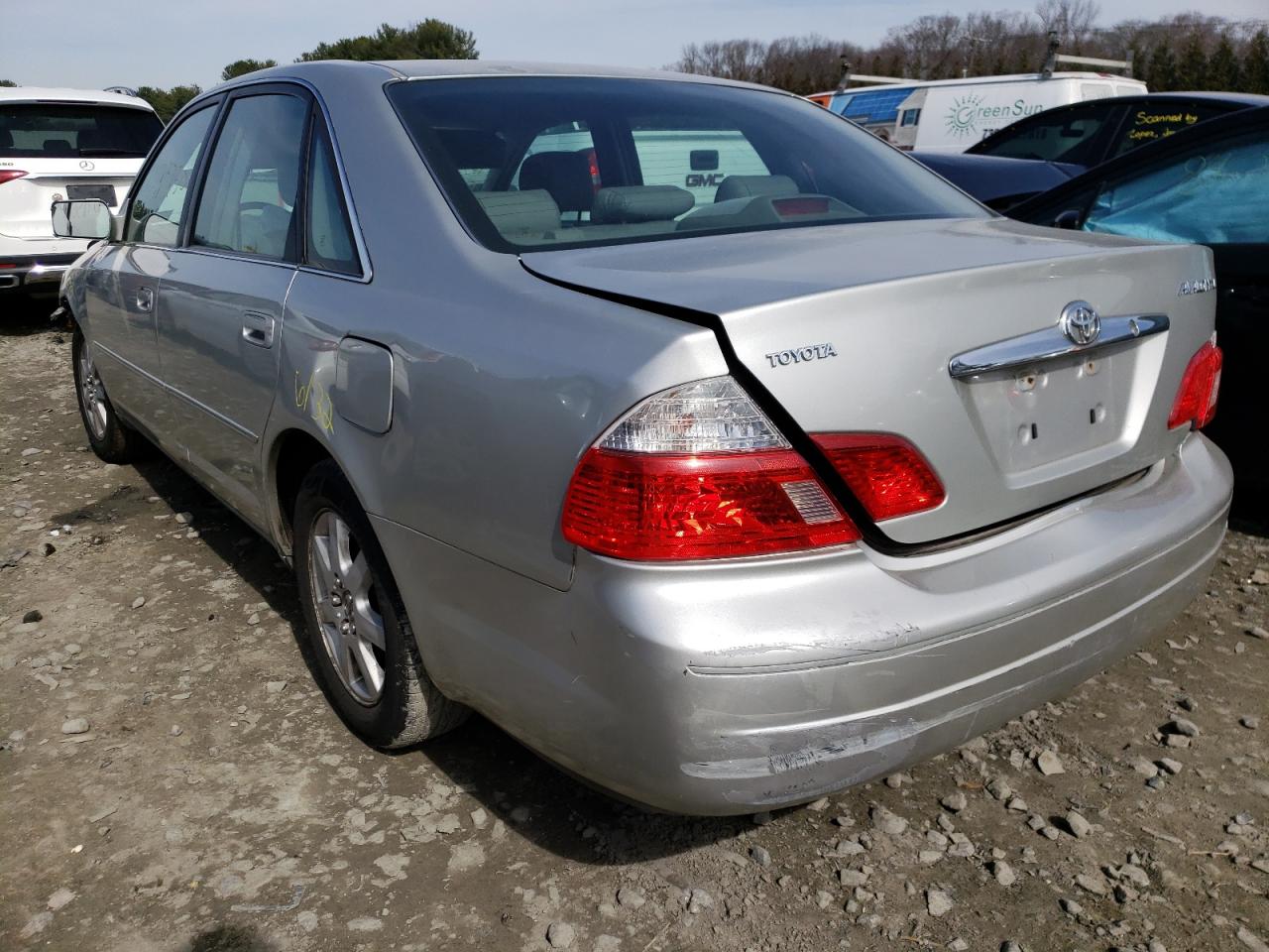 Photo 3 from auction – 2004 TOYOTA AVALON XL with VIN 4T1BF28B74U342855
