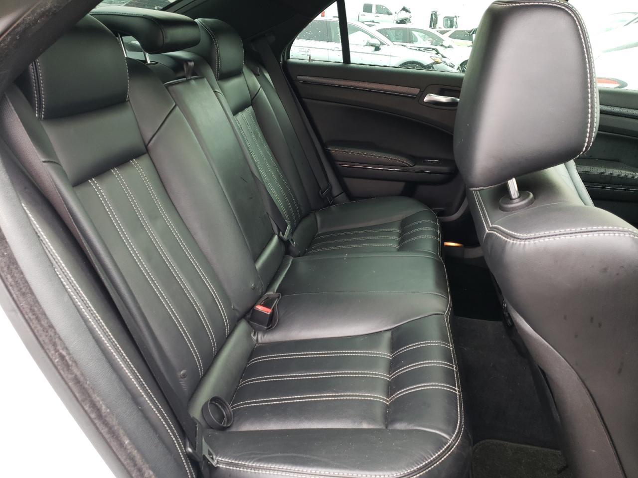 Photo 6 from auction – 2013 CHRYSLER 300 S with VIN 2C3CCABT1DH698643