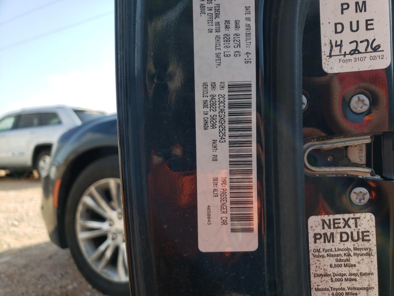 Photo 10 from auction – 2016 CHRYSLER 300C with VIN 2C3CCAEGXGH252543