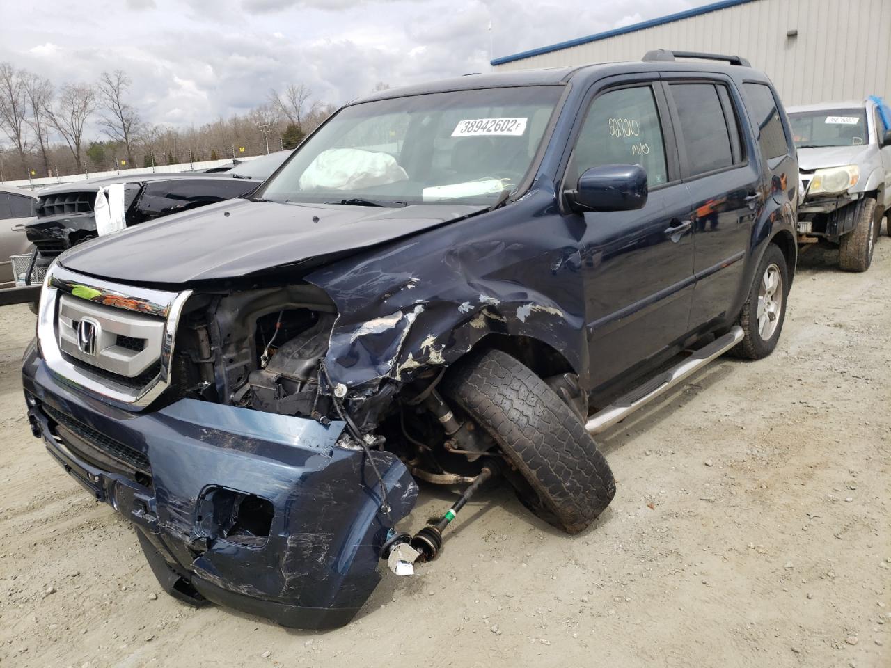 Photo 2 from auction – 2010 HONDA PILOT EXL with VIN 5FNYF4H66AB036473