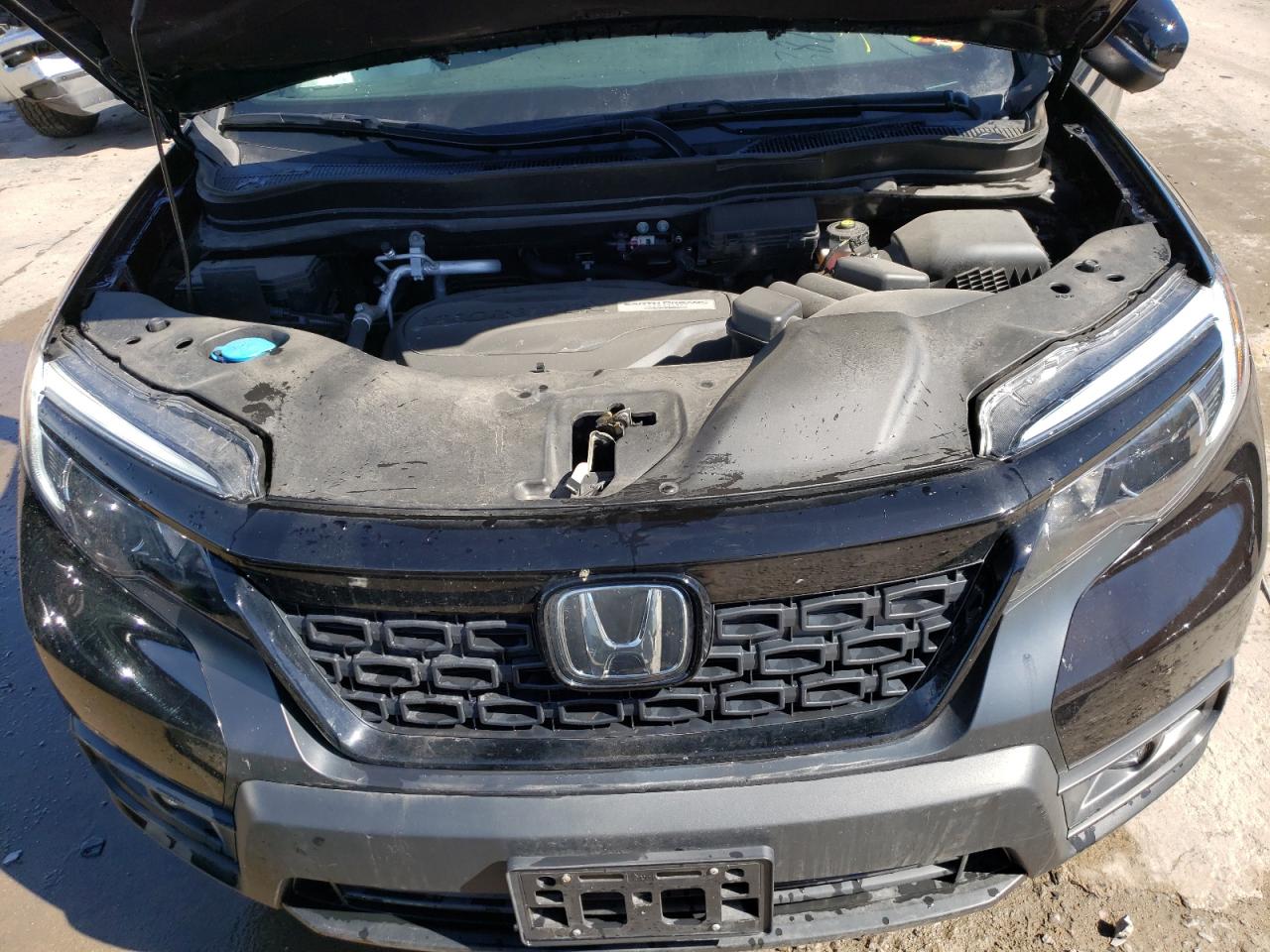 Photo 7 from auction – 2020 HONDA PASSPORT E with VIN 5FNYF8H53LB016795