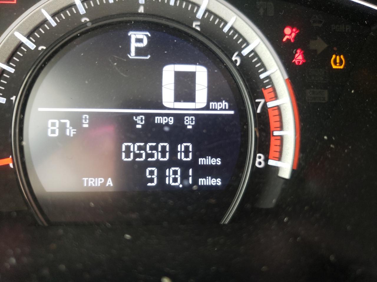 Photo 8 from auction – 2017 HONDA CIVIC LX with VIN 19XFC2F54HE030797