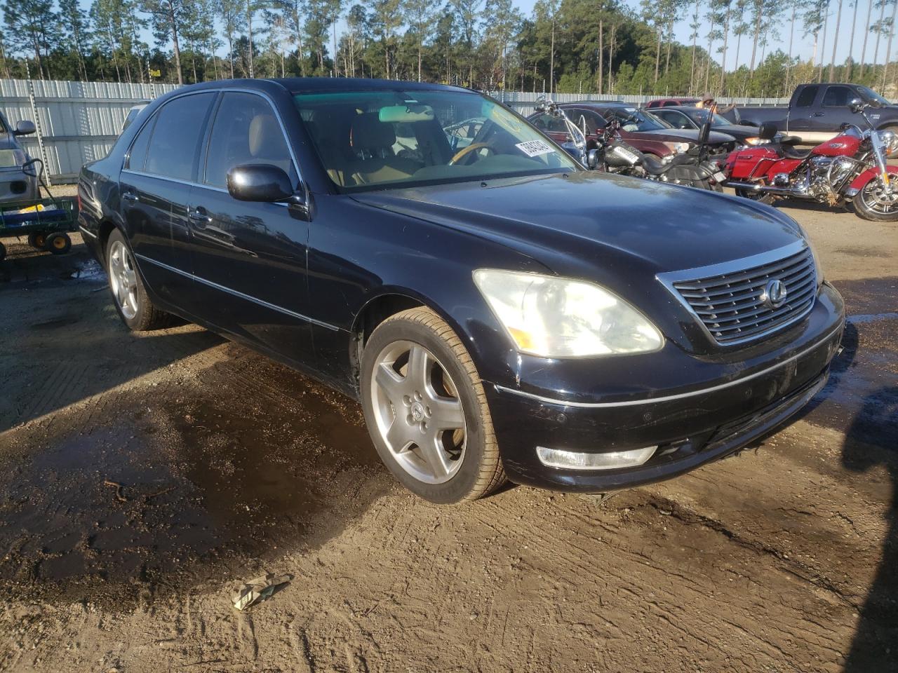 LEXUS LS 430 2005 with VIN JTHBN36F055014075 - Photo from auction