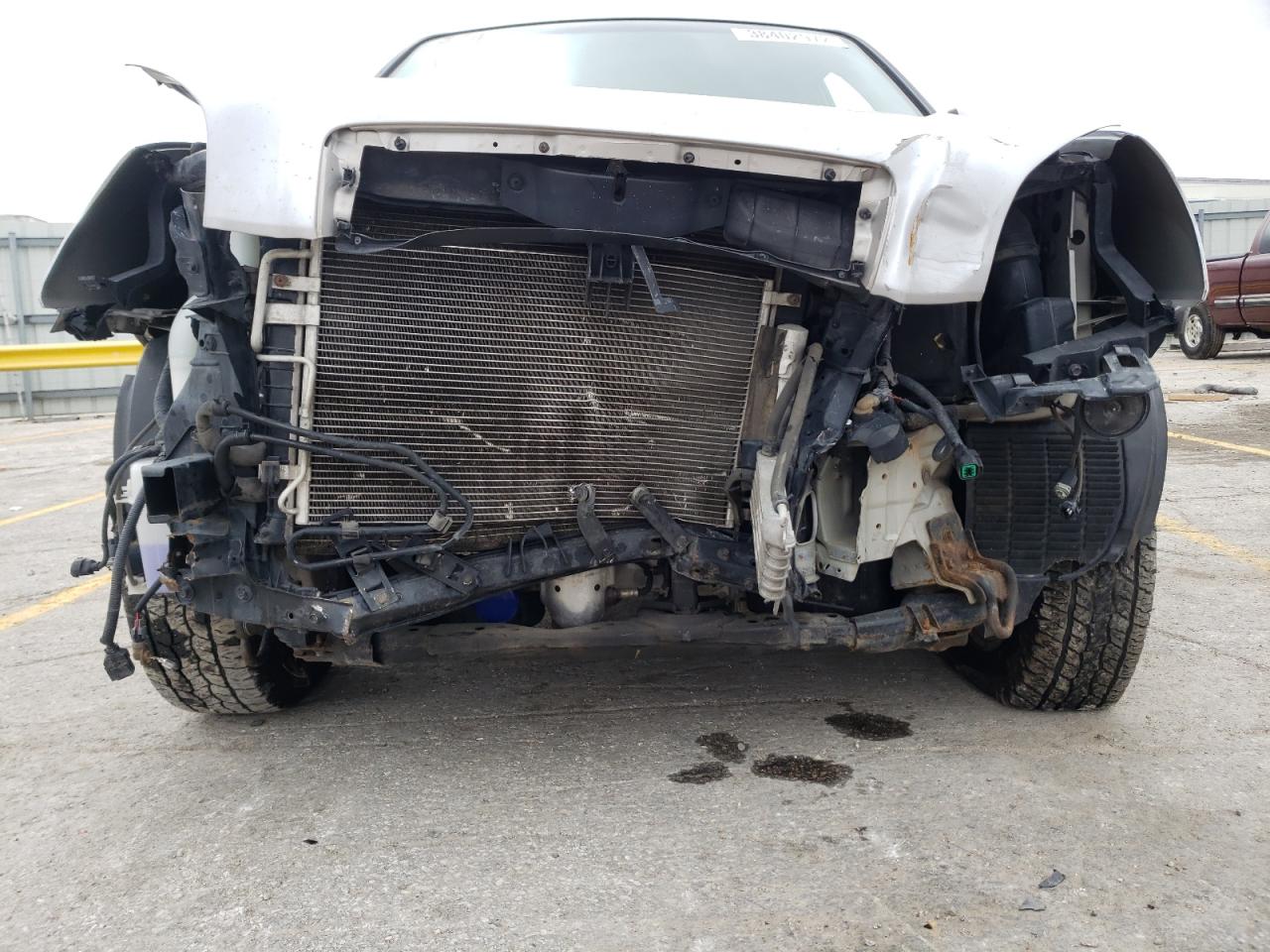 Photo 9 from auction – 2005 HYUNDAI TUCSON with VIN KM8JN72D95U134130