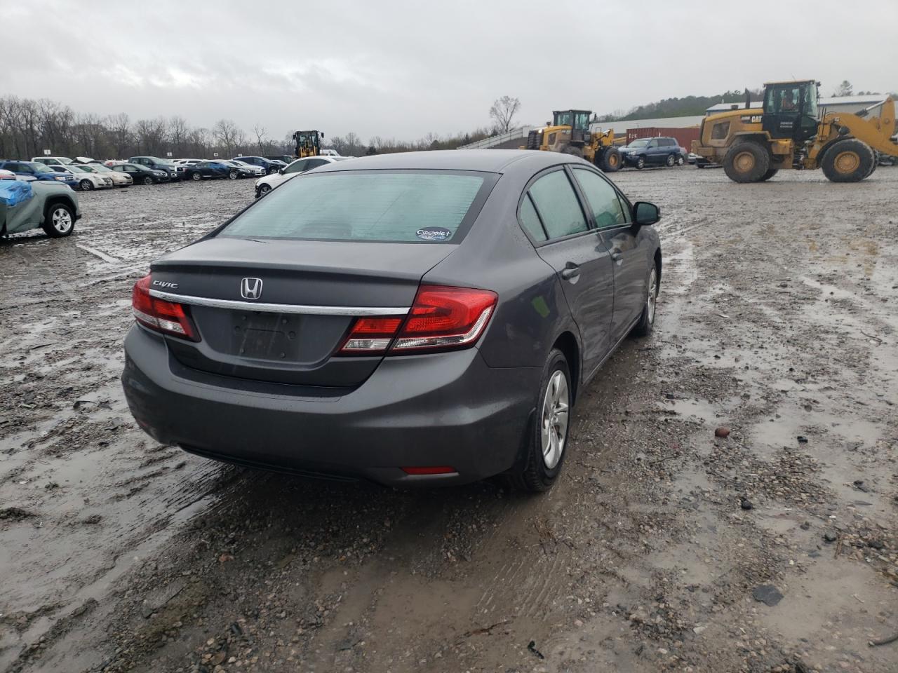 Photo 4 from auction – 2013 HONDA CIVIC LX with VIN 2HGFB2F51DH564147