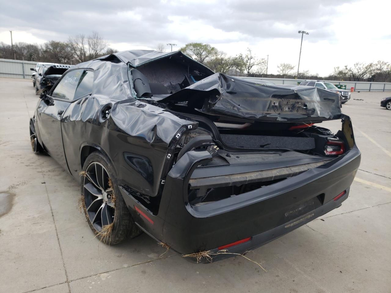 Photo 3 from auction – 2016 DODGE CHALLENGER with VIN 2C3CDZFJ9GH263927
