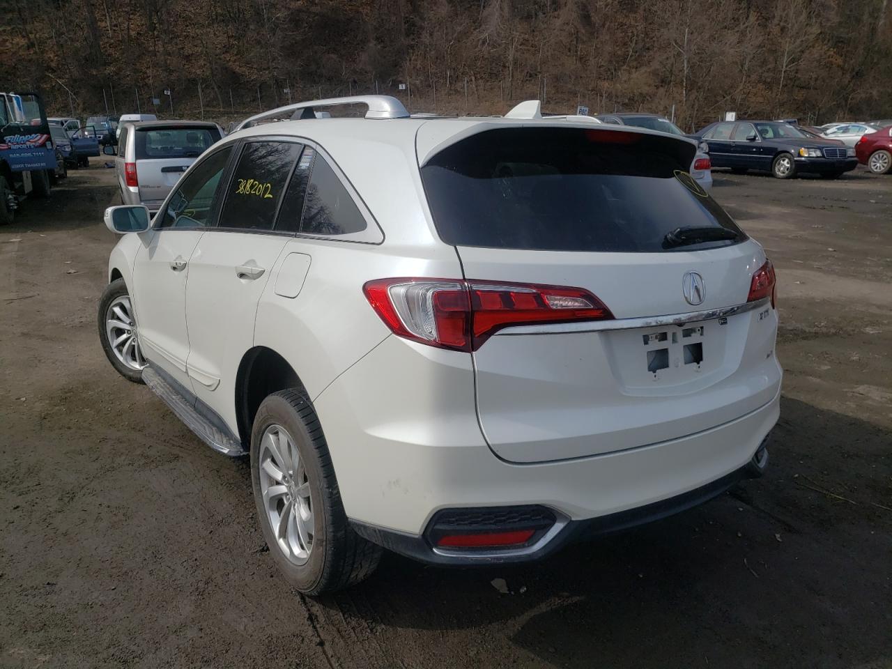 Photo 3 from auction – 2017 ACURA RDX TECHNO with VIN 5J8TB4H57HL005271