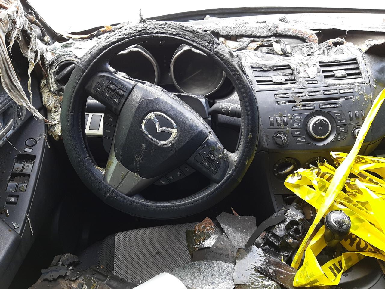 Photo 9 from auction – 2012 MAZDA 3 I with VIN JM1BL1V80C1528463