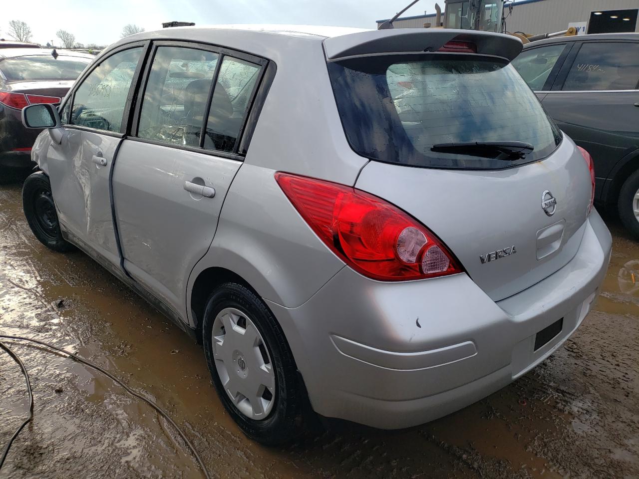 Photo 3 from auction – 2009 NISSAN VERSA S with VIN 3N1BC13E09L480184