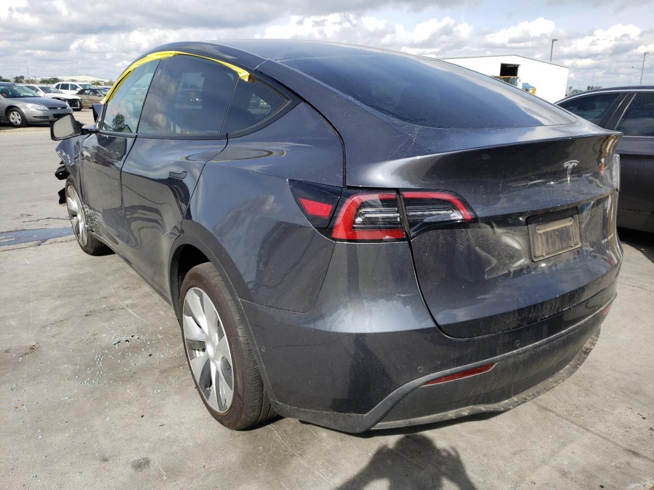 Photo 3 from auction – 2021 TESLA MODEL Y with VIN 5YJYGDEE9MF208525