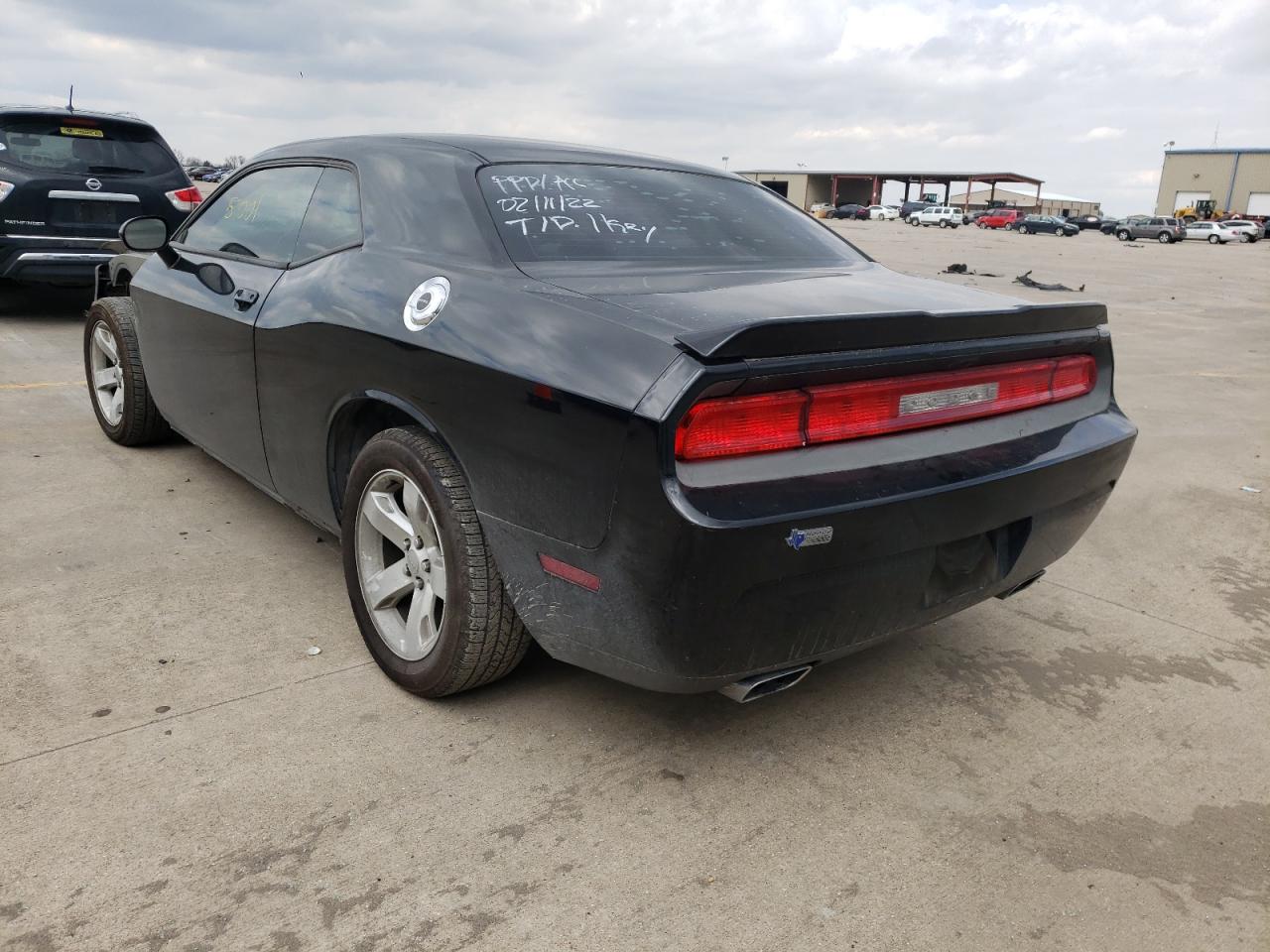 Photo 3 from auction – 2014 DODGE CHALLENGER with VIN 2C3CDYAG4EH208465