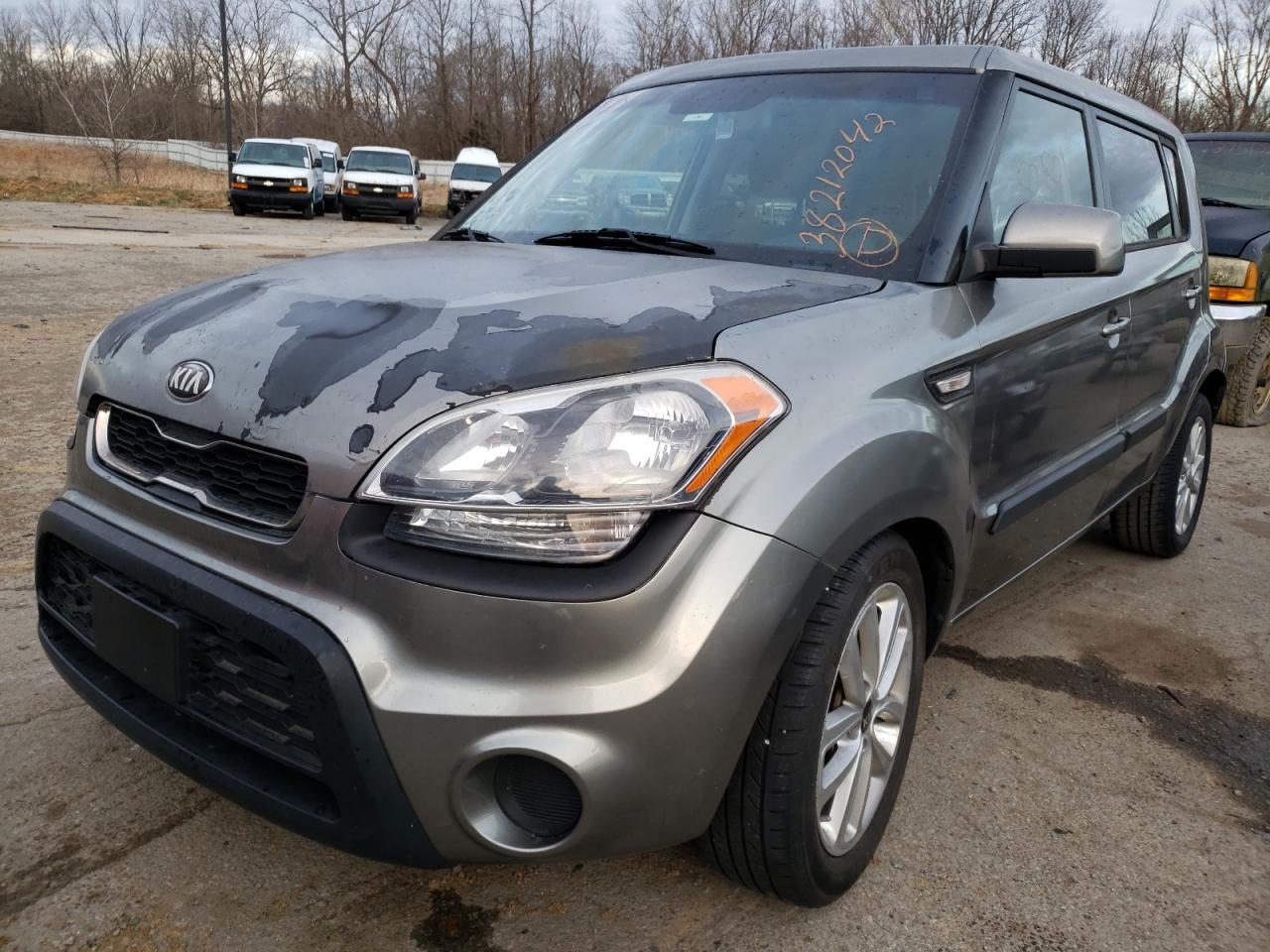 Photo 2 from auction – 2013 KIA SOUL with VIN KNDJT2A54D7606450