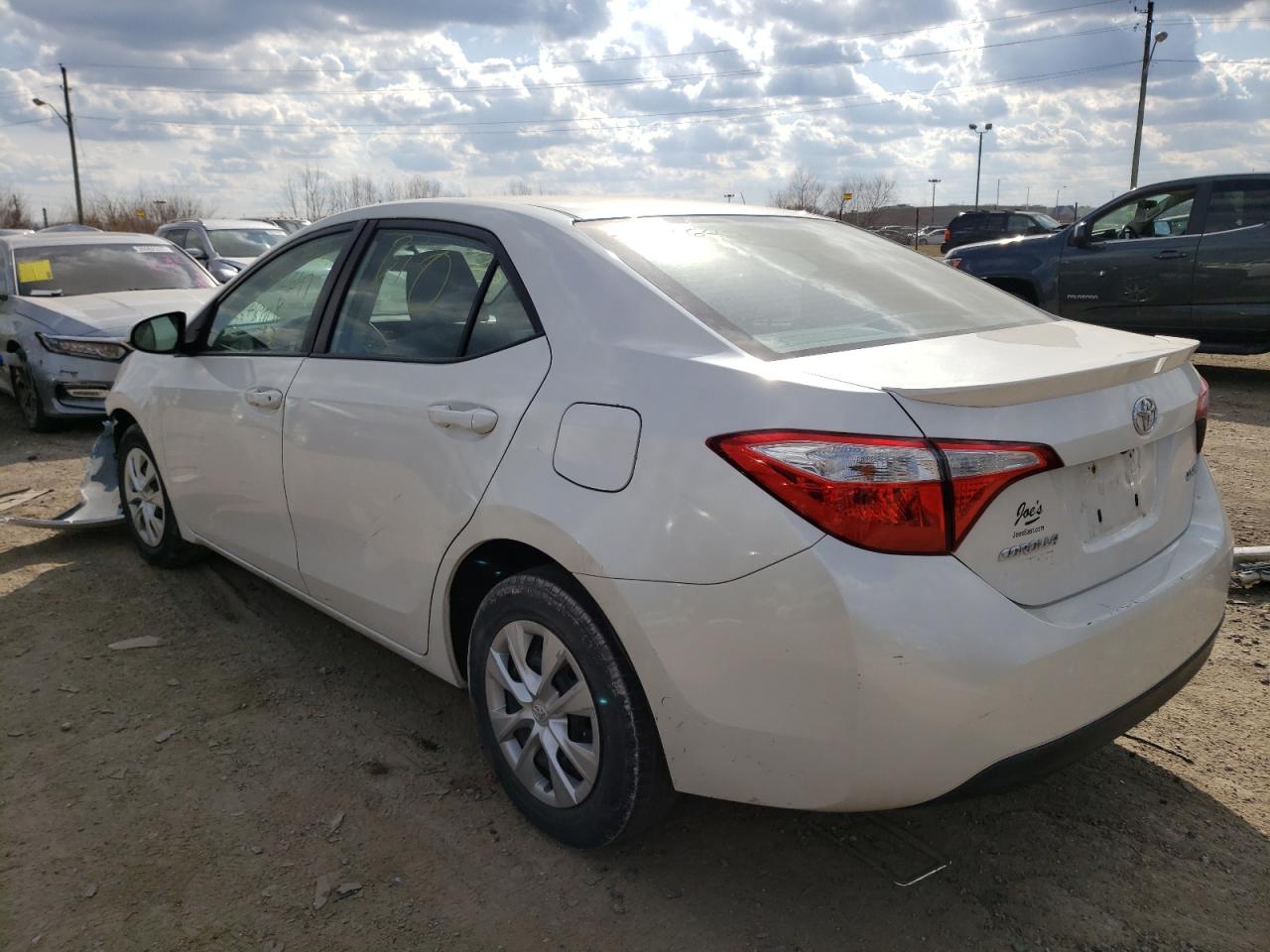 Photo 3 from auction – 2015 TOYOTA COROLLA EC with VIN 5YFBPRHE9FP242647