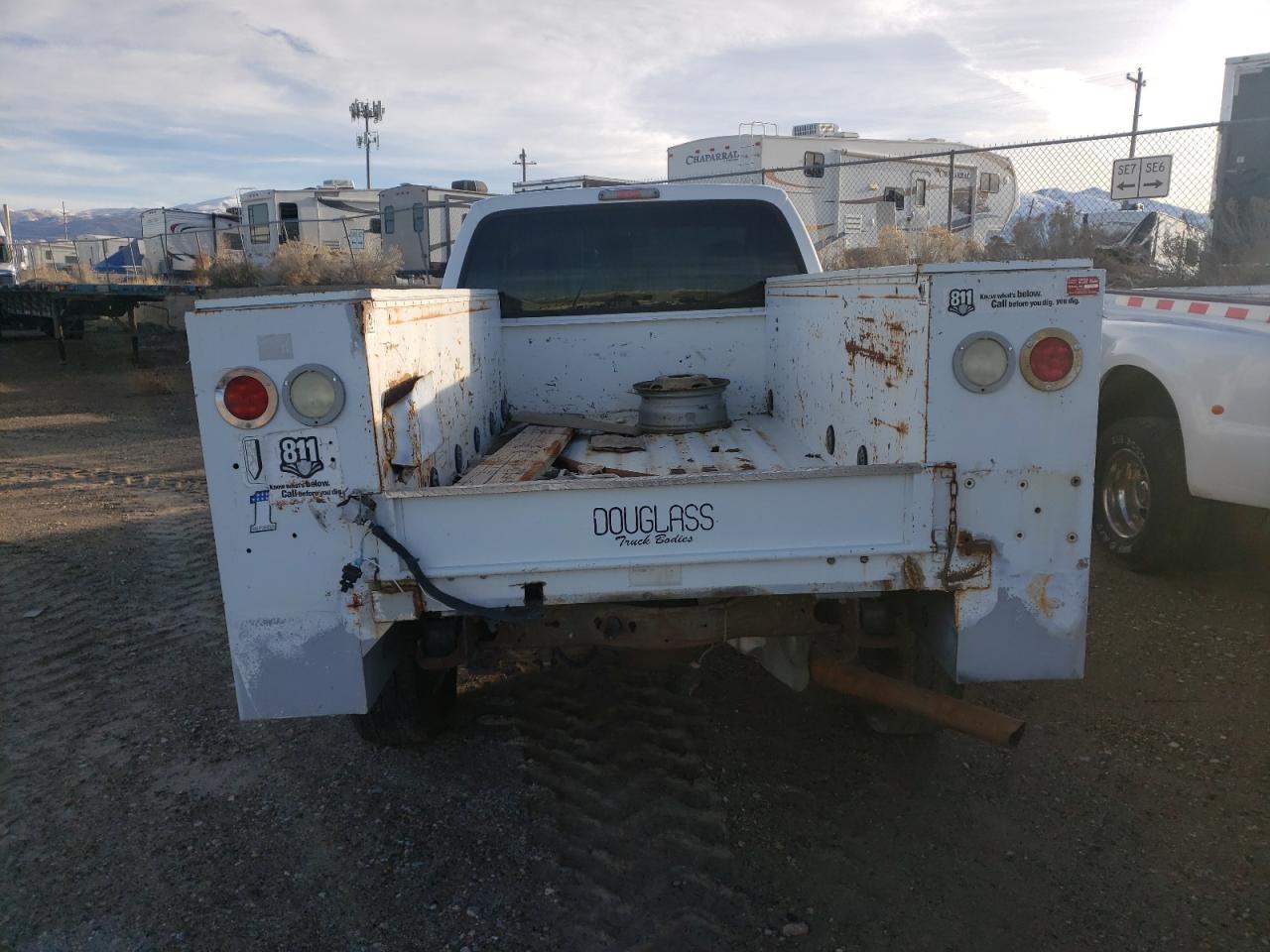 Photo 6 from auction – 2006 FORD F250 SUPER with VIN 1FTNF21586ED47596