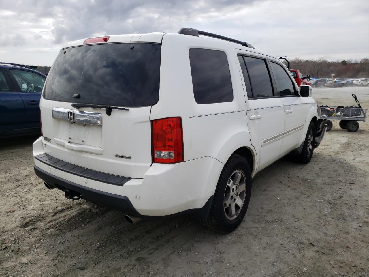 Photo 4 from auction – 2009 HONDA PILOT TOUR with VIN 5FNYF38869B010799