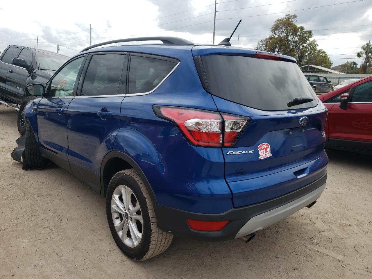 Photo 3 from auction – 2018 FORD ESCAPE SEL with VIN 1FMCU0HD7JUA94604