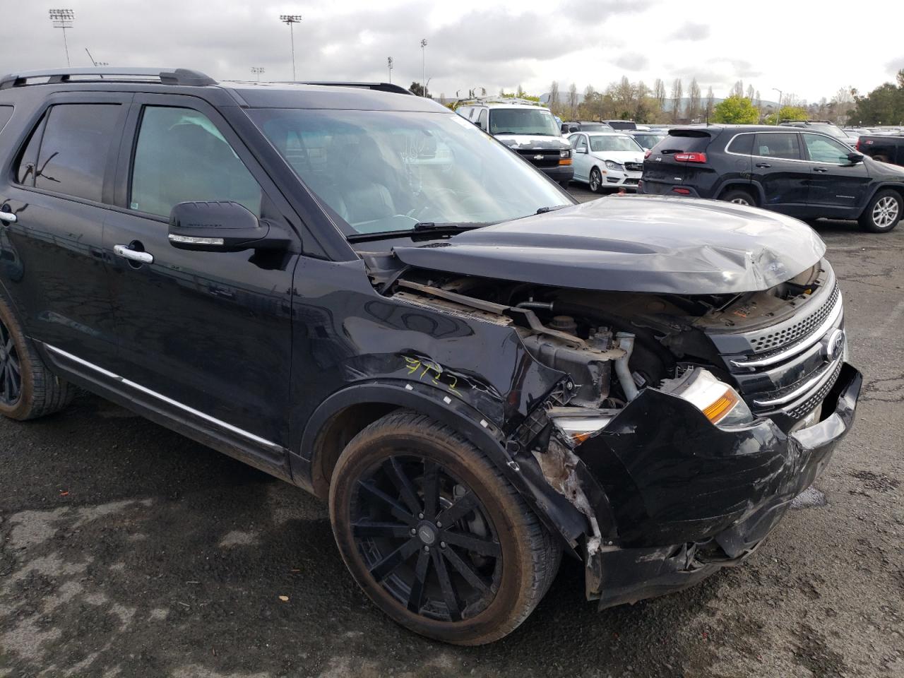 Photo 9 from auction – 2015 FORD EXPLORER L with VIN 1FM5K8F89FGA87744